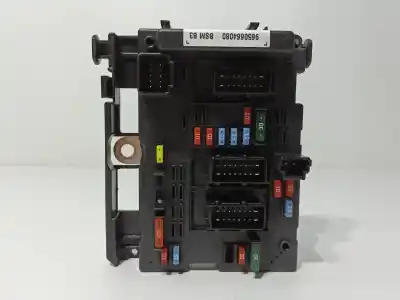 Pezzo di ricambio per auto di seconda mano scatola relè/fusibili per peugeot 307 break / sw (s1) sw pack riferimenti oem iam 6500y1  9650664080
