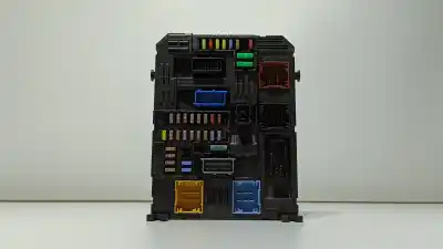 Second-hand car spare part Fuse Box Unit for PEUGEOT EXPERT COMBI FURGON L2 OEM IAM references 9819851280  1617016180