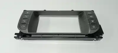 Second-hand car spare part Tail Lights Embellisher for LAND ROVER RANGE ROVER EVOQUE Evoque HSE OEM IAM references LR070679  GJ3219F211NB