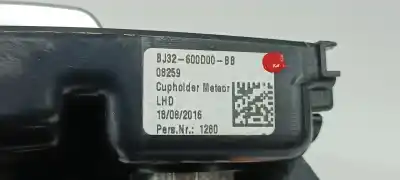 Автозапчастина б/у центральний підставник для land rover range rover evoque evoque hse посилання на oem iam lr039569  bj32600d00bb
