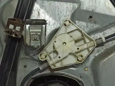 Second-hand car spare part driver left window regulator for seat ibiza (6l1) signo oem iam references 6l4837755aa 6q2959802a / 6l4837751cm 6l4837755g