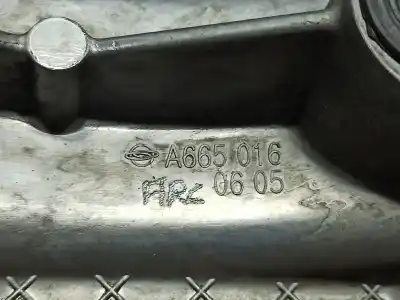 Автозапчастина б/у крішка коромислива для ssangyong rodius xdi посилання на oem iam a6650160605  