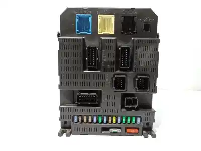 Pezzo di ricambio per auto di seconda mano Scatola Relè/fusibili per PEUGEOT 207 SW Confort Riferimenti OEM IAM 9659285380  