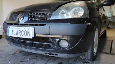 Автозапчасти б/у передний бампер за renault clio ii fase ii (b/cb0) authentique ссылки oem iam 7701473708  7701476554