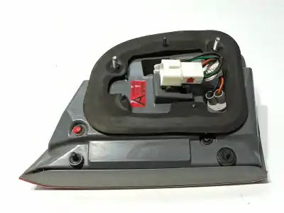 Second-hand car spare part right tailgate light for kia sorento drive 2wd oem iam references 924062p100  