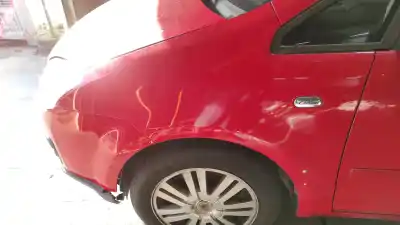 Автозапчастина б/у передне ліве крило для FORD FOCUS C-MAX (CAP) Ghia (D) Посилання на OEM IAM 1474084  