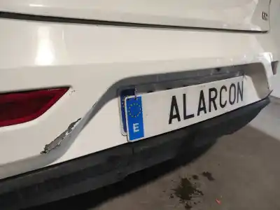 Second-hand car spare part rear bumper for volvo v40 momentum oem iam references 39820442  39820447