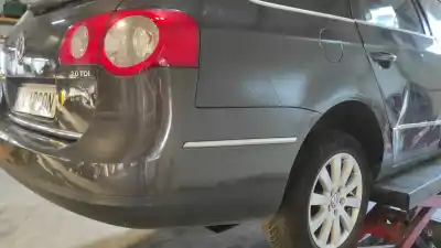 Автозапчастина б/у задній бампер для volkswagen passat variant (3c5) 2.0 tdi посилання на oem iam 3c9807417  3c9807417gru