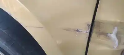 Pezzo di ricambio per auto di seconda mano parafango anteriore sinistro per renault clio iii confort dynamique riferimenti oem iam 7701476102  631014270r