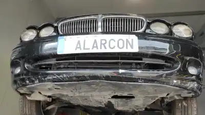 Peça sobressalente para automóvel em segunda mão para choques dianteiro por jaguar x-type 2.0 d executive referências oem iam c2s40889xxx 4x4317d957elxxx / 4x4317d957flxxx c2s40890xxx