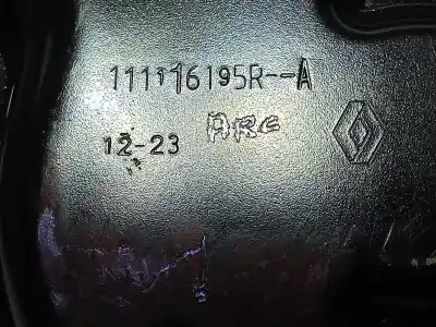 Pezzo di ricambio per auto di seconda mano pozzetto per renault captur ii experience riferimenti oem iam 111116195r  