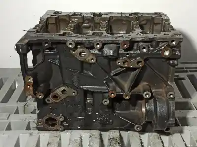 Автозапчасти б/у блокировать за audi a3 (8v) ambition ссылки oem iam 04l100103  04l100103x
