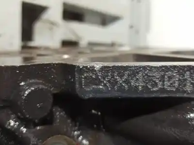 Автозапчасти б/у блокировать за audi a3 (8v) ambition ссылки oem iam 04l100103  04l100103x