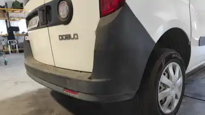 Автозапчастина б/у задній бампер для fiat doblo active посилання на oem iam 735497862  