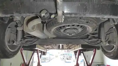 Peça sobressalente para automóvel em segunda mão charrió / suporte de eixo de trás por renault modus authentique referências oem iam 7701477386