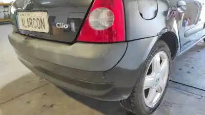 Автозапчастина б/у задній бампер для renault clio ii fase ii (b/cb0) authentique посилання на oem iam 7701473628  8200083217