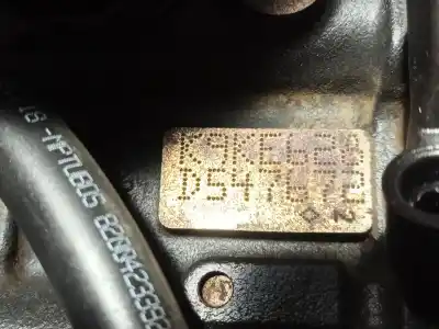 Peça sobressalente para automóvel em segunda mão motor completo por renault kangoo profesional referências oem iam k9k628  110104767r