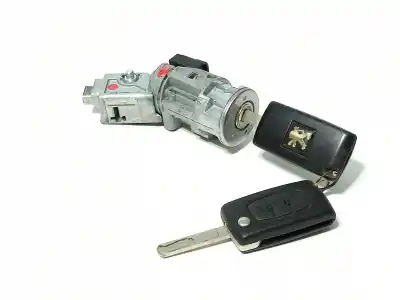 Pièce détachée automobile d'occasion  pour PEUGEOT 407  Références OEM IAM 4162EA  N0502455