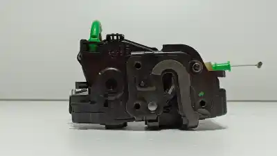 Peça sobressalente para automóvel em segunda mão fechadura da porta traseira esquerda por peugeot 308 sw allure referências oem iam 9835418480