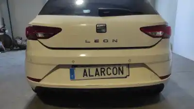 Second-hand car spare part  for SEAT LEON ST (5F8)  OEM IAM references 5F0807421N 5F0807421MGRU 5F0807421NGRU