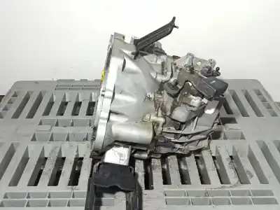 Автозапчасти б/у коробка передач за ssangyong korando crystal 4x2 ссылки oem iam 3102034010  31020340