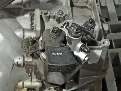 Автозапчасти б/у коробка передач за ssangyong korando crystal 4x2 ссылки oem iam 3102034010  31020340