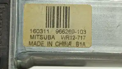 Peça sobressalente para automóvel em segunda mão motor elevador vidro dianteiro direito por volvo v40 kinetic referências oem iam 31253062  