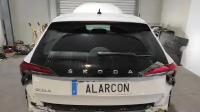 Peça sobressalente para automóvel em segunda mão  por SKODA SCALA (NW)  Referências OEM IAM 657827023A  657827023C