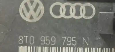 Second-hand car spare part central locking pump for audi a4 berlina (b8) e oem iam references 8t0959795h  8t0959795n