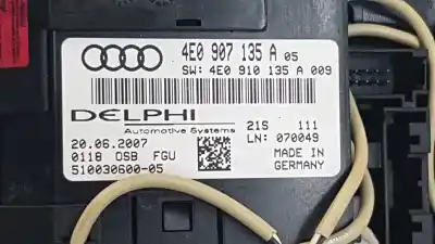 Автозапчастина б/у внутрішне світло для audi a8 (4e2) 3.0 v6 24v tdi посилання на oem iam 4e0907135a  4e0947097ak