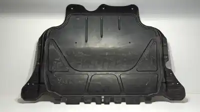Pièce détachée automobile d'occasion PROTECTION DE COMPARTIMENT MOTEUR pour VOLKSWAGEN T-ROC (A11, D11)  Références OEM IAM 3Q0825236E  3Q0825235A