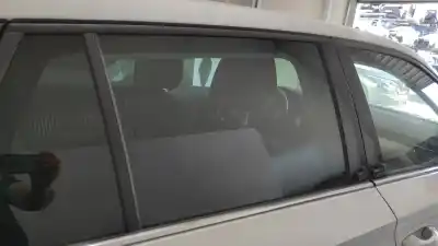 Peça sobressalente para automóvel em segunda mão Vidro Traseiro Direito por SKODA SCALA (NW) 1.0 TSI 95 CV / 70 KW Referências OEM IAM 657845206A  