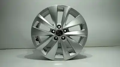 Автозапчастина б/у шина для skoda scala (nw) 1.0 tsi 95 cv / 70 kw посилання на oem iam 657601025aj