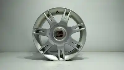 Pezzo di ricambio per auto di seconda mano Cerchione in lega per SEAT IBIZA (6L1) Reference Riferimenti OEM IAM 6L0601025A  