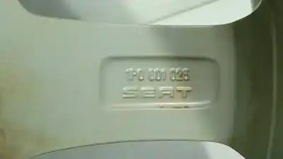 Автозапчастина б/у шина для seat leon (1p1) reference посилання на oem iam 1p0601025  