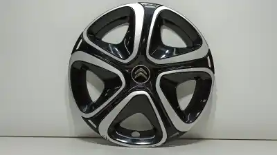 Pièce détachée automobile d'occasion Capuchons De Moyeux pour CITROEN C3 AIRCROSS Feel Références OEM IAM 98136874XY  