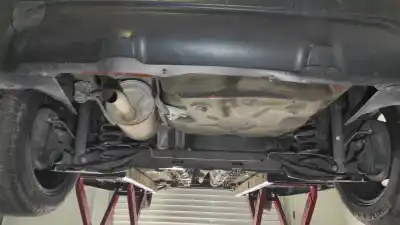 Gebrauchtes Autoersatzteil HINTERACHSE zum RENAULT CAPTUR  OEM-IAM-Referenzen 554001422R  