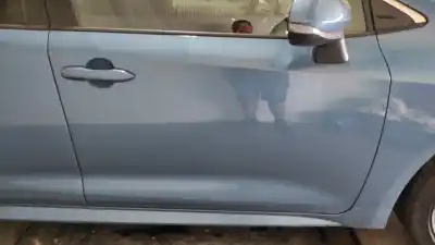 Second-hand car spare part front right door for toyota corolla (e21) hybrid active oem iam references 6700102550  6711102320