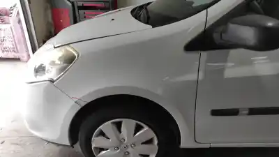 Автозапчастина б/у передне ліве крило для RENAULT CLIO III Business Посилання на OEM IAM 7701476102  631014270R