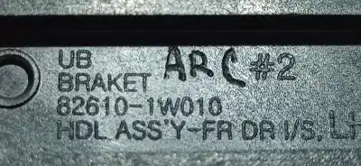 Second-hand car spare part interior left front handle for kia rio concept oem iam references 826101w010 826111w000hu / 82611-1w000hu 82610-1w010