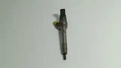 Pezzo di ricambio per auto di seconda mano INIETTORE per BMW SERIE 1 LIM. (F20/F21) 116d Riferimenti OEM IAM 13538511630  