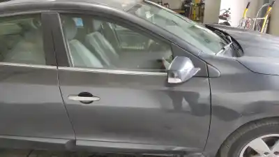 Автозапчастина б/у ПЕРЕДНІ ПРАВІ ДВЕРІ для RENAULT FLUENCE (L3_) 1.5 dCi (L30B) Посилання на OEM IAM 801000321R  