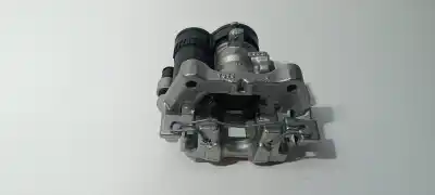 Peça sobressalente para automóvel em segunda mão pinça de travão traseira direita por mazda cx-30  referências oem iam bgym2661x  