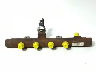 Second-hand car spare part DISTRIBUTOR PIPE for RENAULT SCENIC III  OEM IAM references 8200704212 5WS40440 8200704217