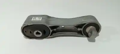 Second-hand car spare part engine support for bmw serie 1 lim. (f40) 118d m sport oem iam references 22116885788