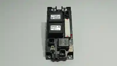 Tweedehands auto-onderdeel Relais/zekeringenkastje voor TOYOTA PRIUS (NHW30) Plug-in Hybrid Advance OEM IAM-referenties G92Z047011  G92Z147020