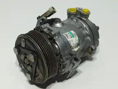 Peça sobressalente para automóvel em segunda mão Compressor De Ar Condicionado A/a A/c por OPEL COMBO Familiar Referências OEM IAM 13197538  