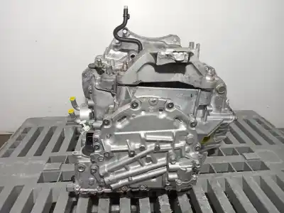 Pezzo di ricambio per auto di seconda mano riduttore per mazda cx-30  riferimenti oem iam cb2703000 e3y003000a 3tn1027559