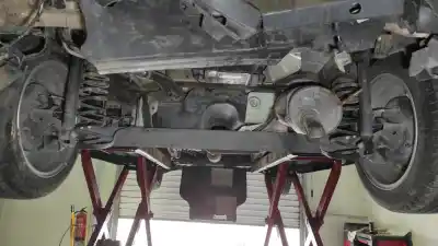 Peça sobressalente para automóvel em segunda mão charrió / suporte de eixo de trás por ford ecosport (cr6) 1.0 ecoboost cat referências oem iam 2420445