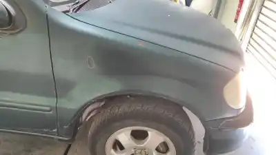 Pièce détachée automobile d'occasion aile avant droite pour mercedes-benz clase m (w163) références oem iam a1638802006